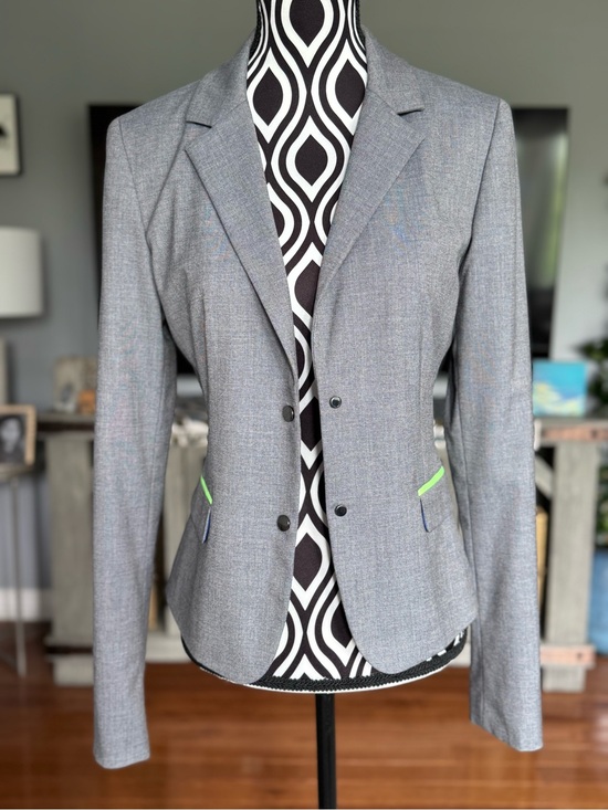 Tahari Jackets & Blazers - T Tahari Gray Blazer with Lime Trim